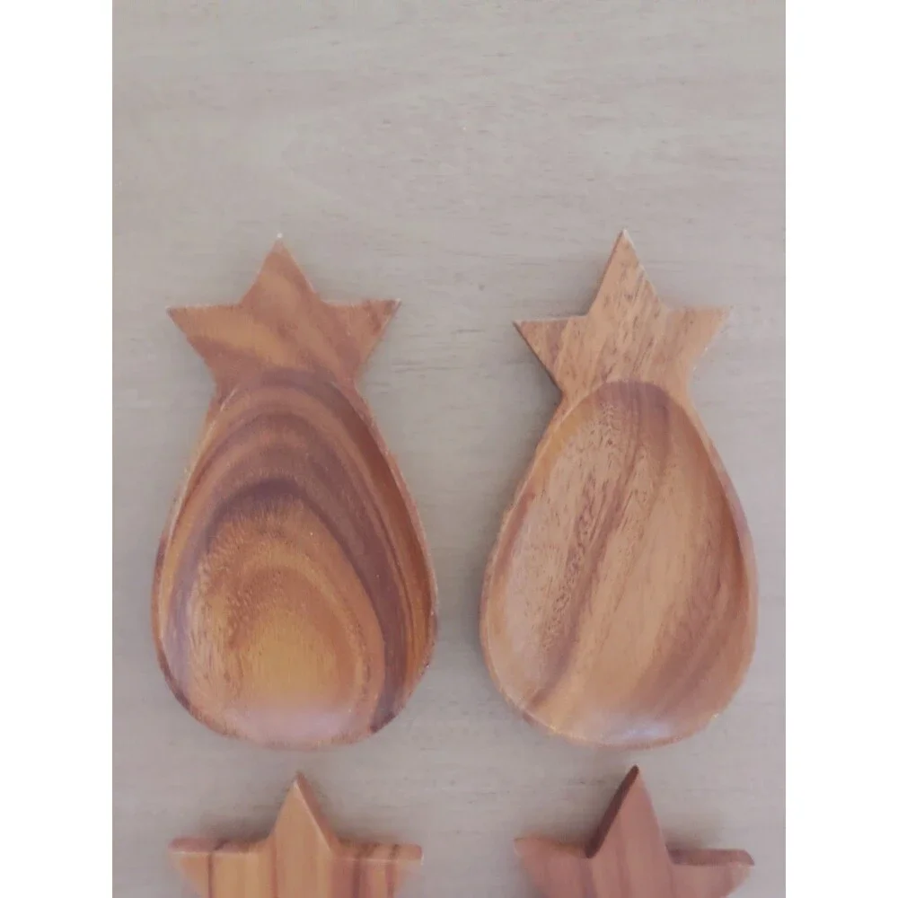 Set Of 4 Vintage Pineapple Shaped Wooden Serving Bowls Hand Carved Monkey Pod